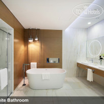 Grand Cosmopolitan Hotel 