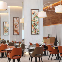 Grand Cosmopolitan Hotel Gardenia Brasserie Ресторан