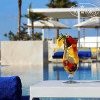 Grand Cosmopolitan Hotel Инфинити Бассейн