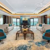 Taj Exotica Resort & Spa, The Palm, Dubai Presidential Suite Sea View Fo