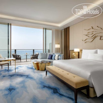 The Royal Atlantis Resort & Residences 