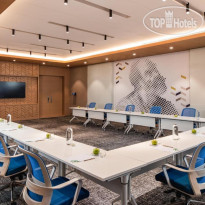 Holiday Inn & Suites Dubai Science Park 