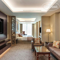 Renaissance Business Bay Hotel  