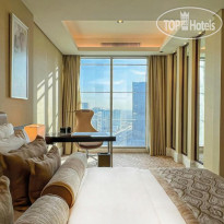 Renaissance Business Bay Hotel  