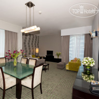 Flora Creek Deluxe Hotel Apartments