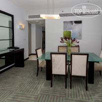 Flora Creek Deluxe Hotel Apartments