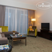 Flora Creek Deluxe Hotel Apartments