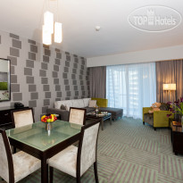 Flora Creek Deluxe Hotel Apartments