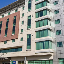 Holiday Inn Express Dubai Jumeirah