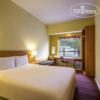 Ibis Dubai Mall of the Emirates