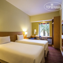 Ibis Dubai Mall of the Emirates