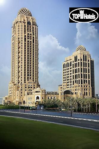 Hotelier's photos Arjaan by Rotana Dubai Media City 4*