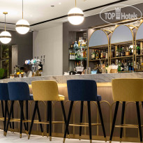 Sofitel Dubai Jumeirah Beach Plantation bar