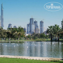 Ibis Dubai Al Rigga Панорама Дубая.