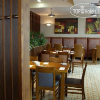 Premier Inn Dubai International Airport 