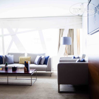 voco Dubai Accessible Suite