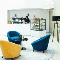 voco Dubai Origami Cafe