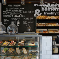 voco Dubai Corner Cafe