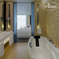 Le Meridien Dubai Hotel & Conference Centre