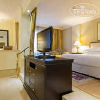 Grand Excelsior Hotel Deira Executive suite