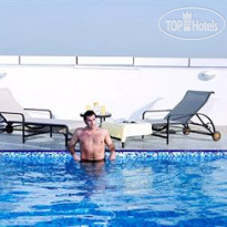 TIME Topaz Hotel 