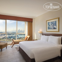 Marriott Executive Apartments Dubai Creek Спальня с одной кроватью