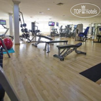 Sunday Hotel Holiday international Dubai 