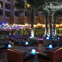 JA Ocean View Hotel Ресторан The Desk