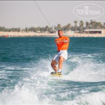 JA Beach Hotel Дубай с высоты птичьего полета