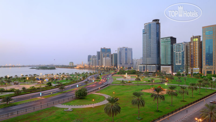 Hotelier's photos Al Majaz Premiere Deluxe Hotel Apartments