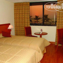 Lou Lou a Beach Resort 