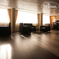 Elis Hotel