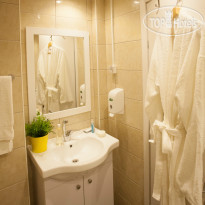 Elis Hotel