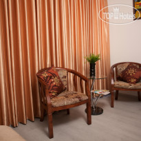 Elis Hotel