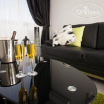 Elis Hotel