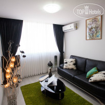 Elis Hotel