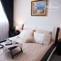 Elis Hotel