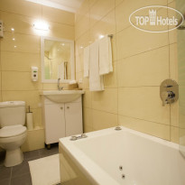 Elis Hotel