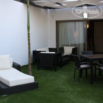 Rich Luxury Suites