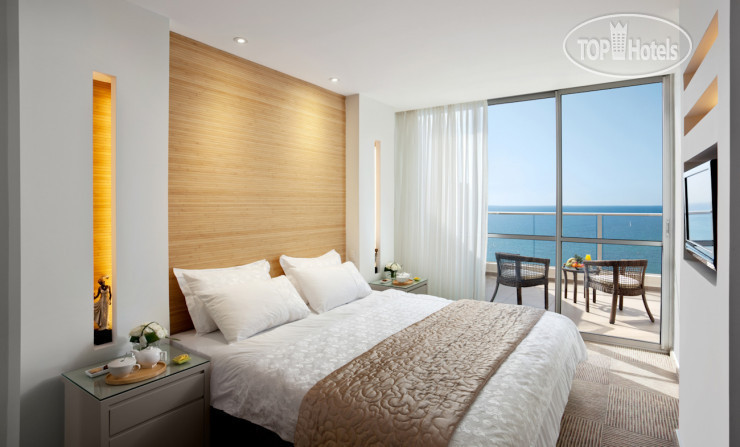 Hotel photo Ramada Hotel & Suites 5*