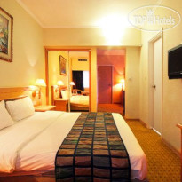 Leonardo Gordon Beach 