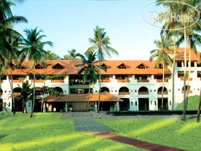 Estuary Island Resort