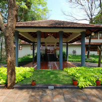 Green Woods Resort