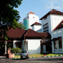 Mascot Hotel Trivandrum