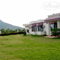 The Country Side Resorts