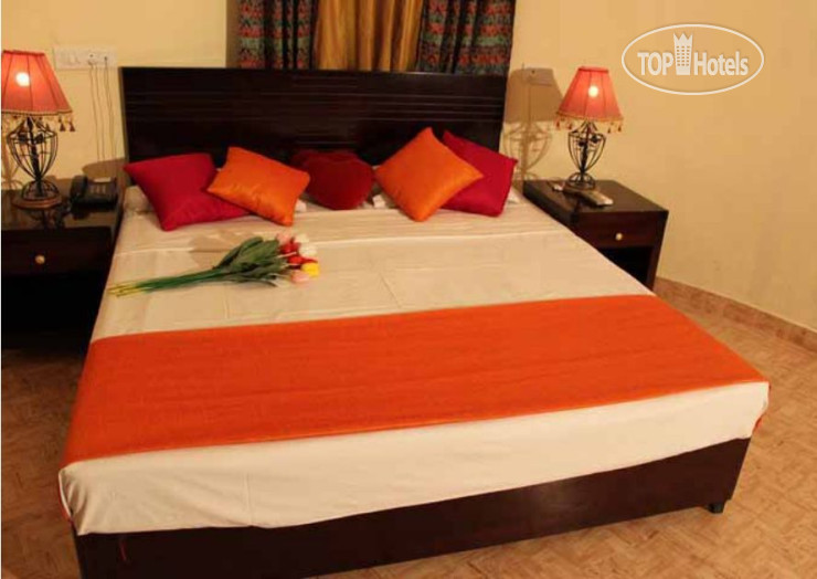 New photos from tourists Jaisalgarh 2*