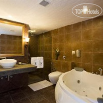 S Hotel