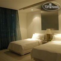 S Hotel