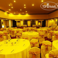 The Golden Palms Hotel & Spa 