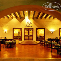 The Golden Palms Hotel & Spa 